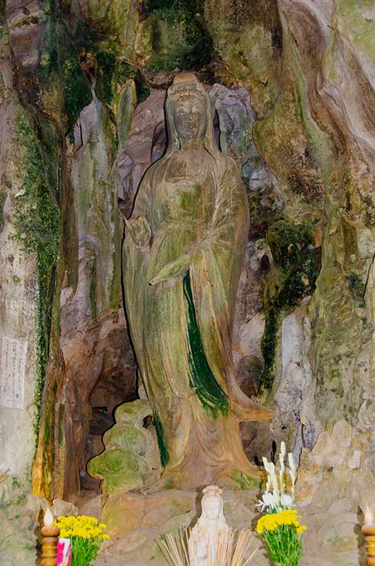 435 - Vietnam - Danang - Thuy Son - cueva Hoa Nghiem